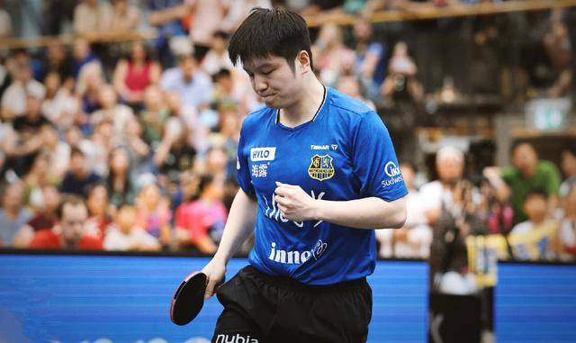 篮网虽汇聚 篮网虽汇聚