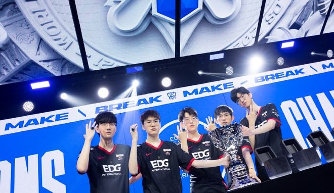 上海海港两 上海海港两