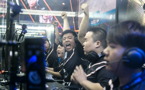 打破传统体 打破传统体