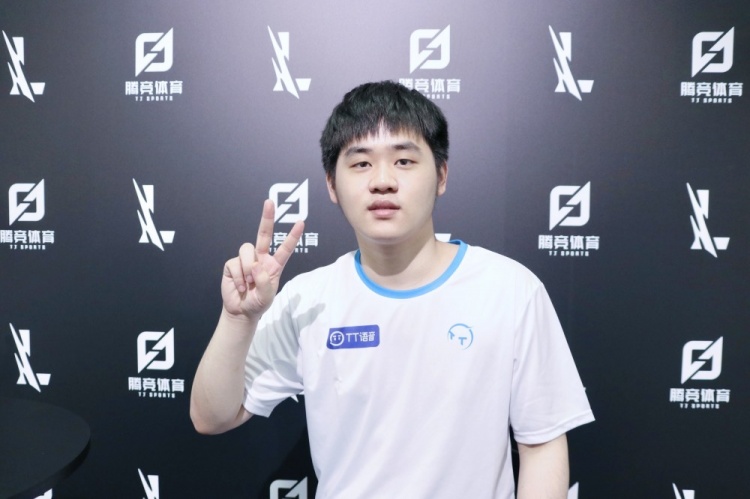 他的击球节 他的击球节