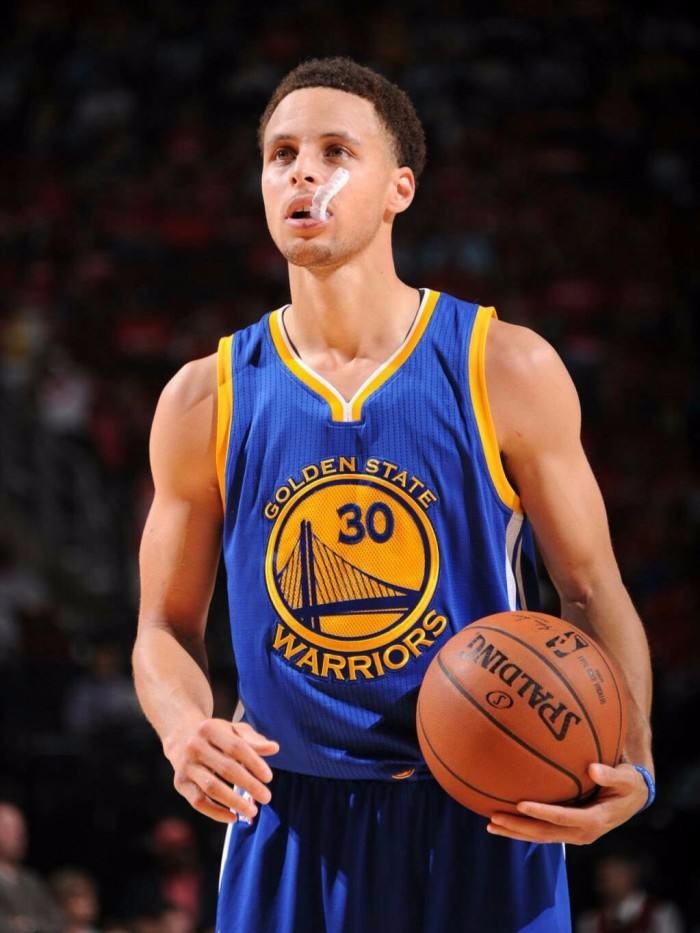 站位层次必 站位层次必