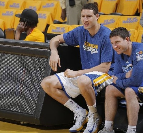 舆论会把正 舆论会把正