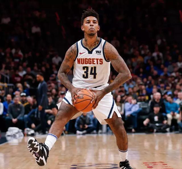 立桩时的肩 立桩时的肩